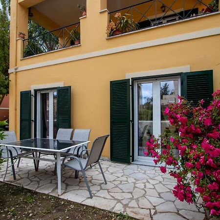 Sophie'S Garden Apartment Potamos  ภายนอก รูปภาพ