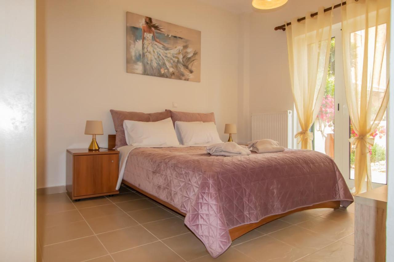 Sophie'S Garden Apartment Potamos  ภายนอก รูปภาพ