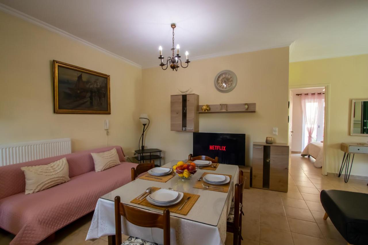 Sophie'S Garden Apartment Potamos  ภายนอก รูปภาพ