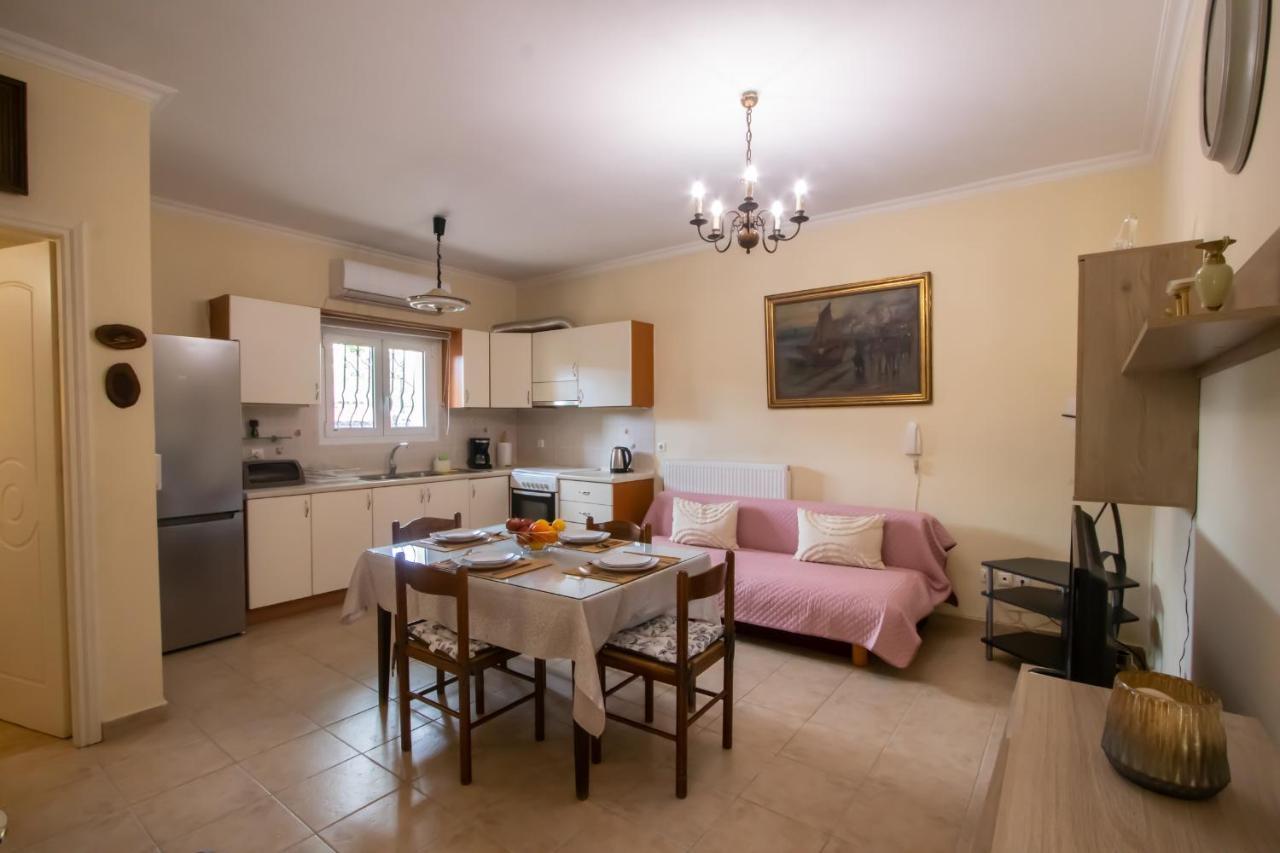Sophie'S Garden Apartment Potamos  ภายนอก รูปภาพ